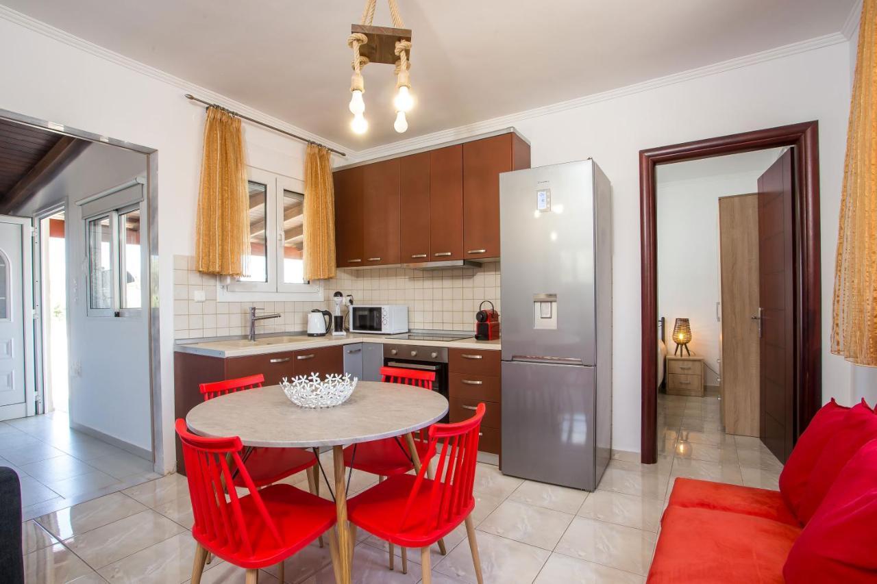 Ferienhaus Luna Rossa Beachhouse , Gennadi