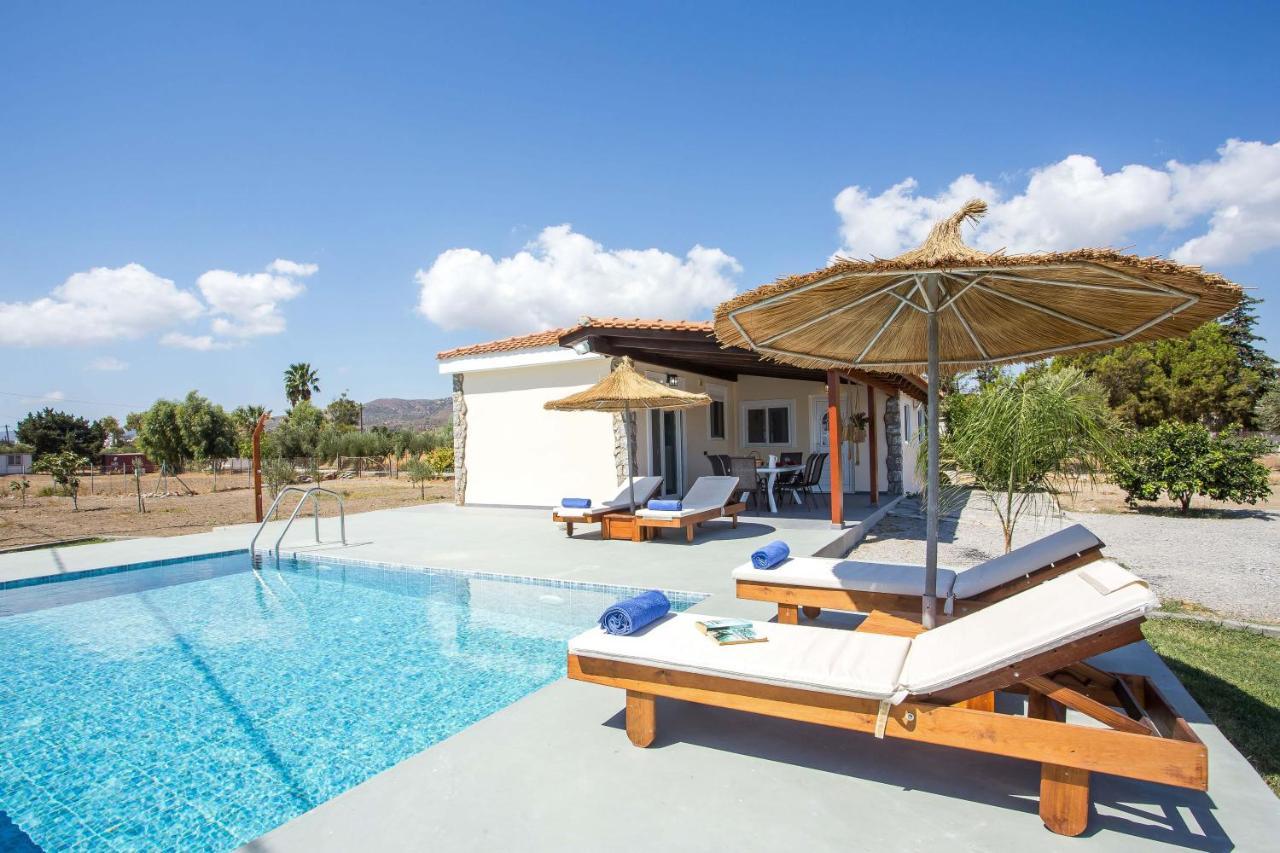 Luna Rossa Beachhouse , Gennadi * Gennadi
